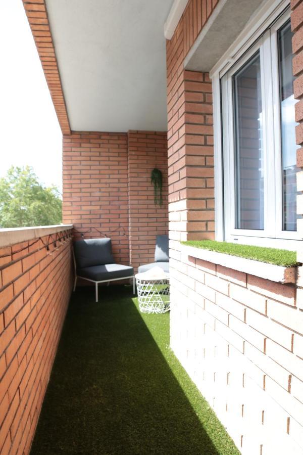 Modern Apartament Al Costat Del Parc De La Devesa Girona Bagian luar foto